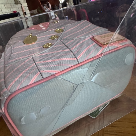 Loungefly Wicked Glinda Shiz University Uniform Cosplay Mini Backpack (A5) - Picture 7 of 9